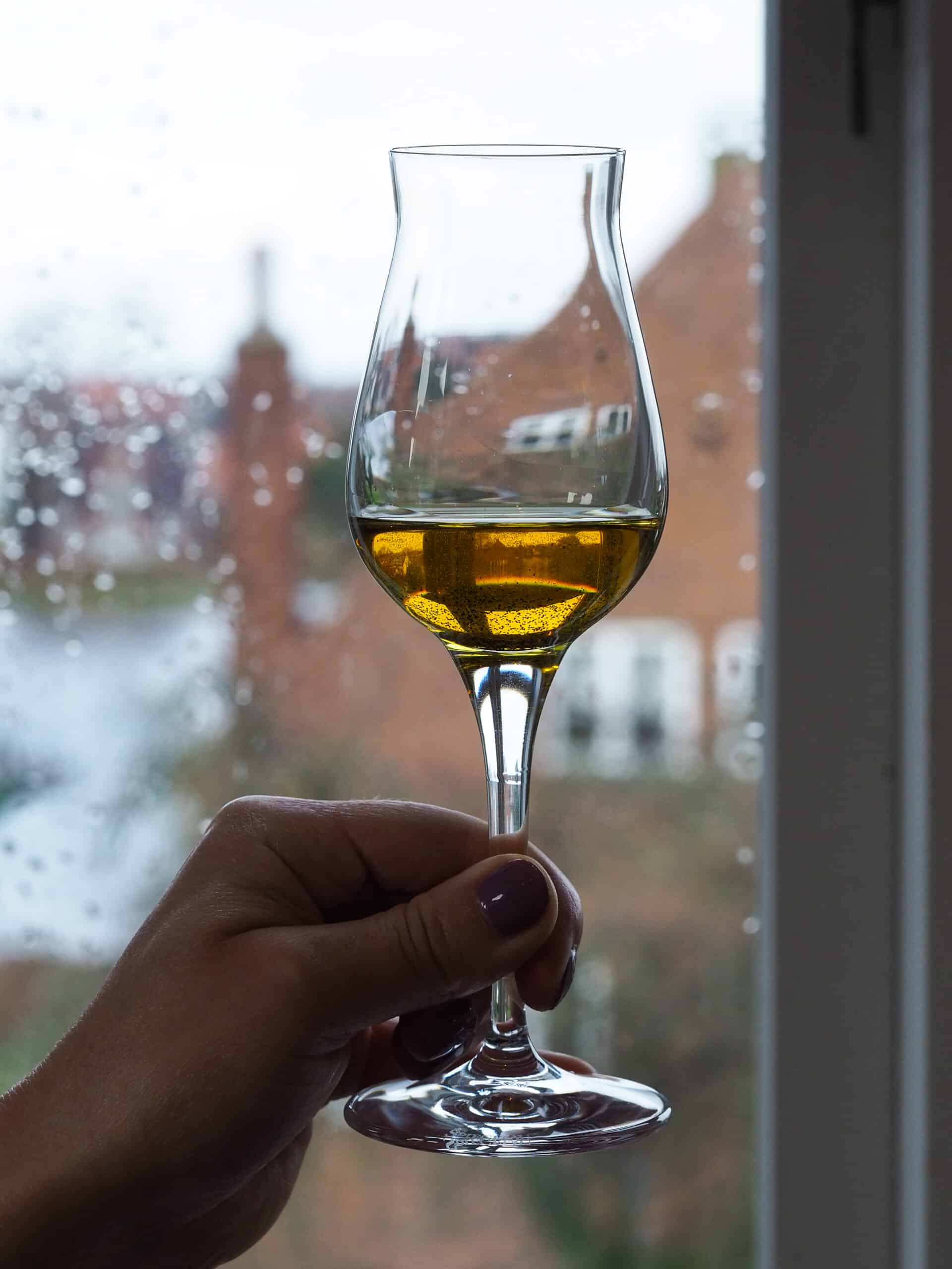 Vaniljeolie i glas Vaniljeolie