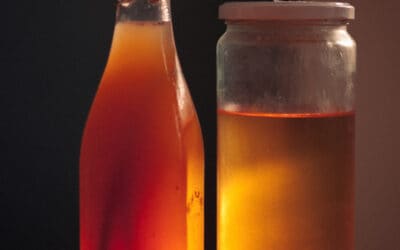 Is-te med fersken og vanilje